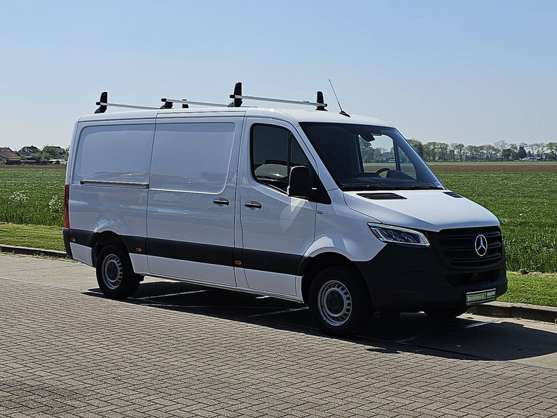 Mercedes-Benz Sprinter 315 L2H1 LED RWD! - Panel van: picture 5 Mercedes-Benz Sprinter 315 L2H1 LED RWD! - Panel van: picture 5