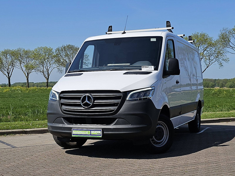 Mercedes-Benz Sprinter 315 L2H1 LED RWD! - Panel van: picture 1 Mercedes-Benz Sprinter 315 L2H1 LED RWD! - Panel van: picture 1