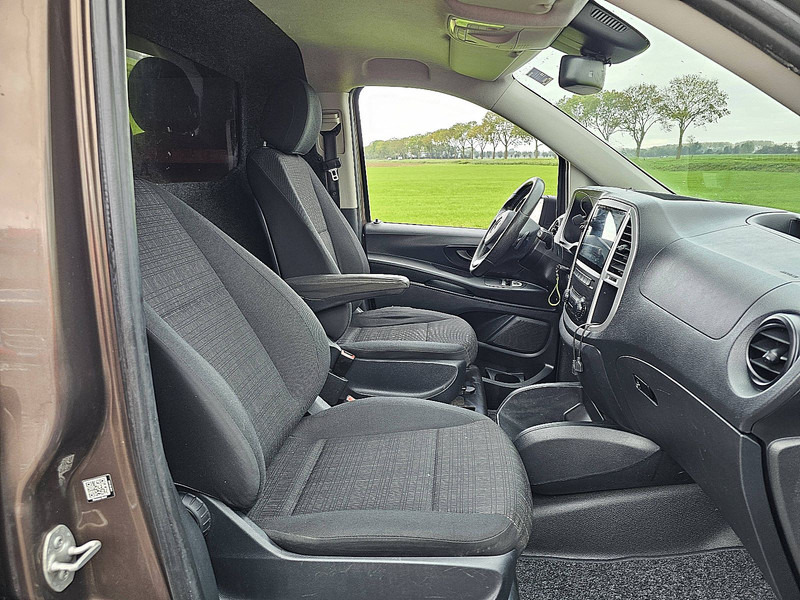 Small van Mercedes-Benz Vito: picture 7