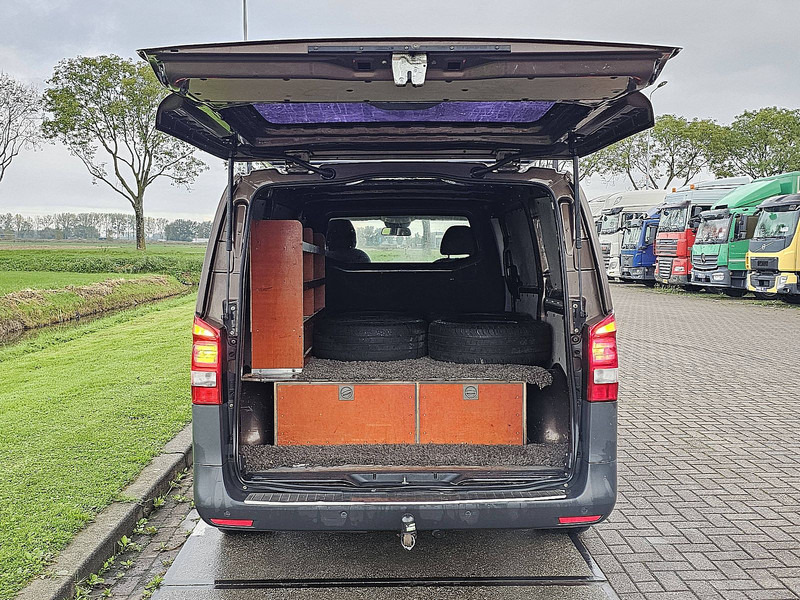 Small van Mercedes-Benz Vito: picture 15