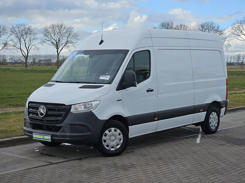 Mercedes-Benz eSprinter E-SRINTER AUT. L2H2 - Panel van, Electric van: picture 2 Mercedes-Benz eSprinter E-SRINTER AUT. L2H2 - Panel van, Electric van: picture 2