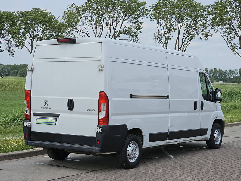 Peugeot Boxer 2.2 L3H2 140Pk Navi Eur6 - Panel van: picture 3 Peugeot Boxer 2.2 L3H2 140Pk Navi Eur6 - Panel van: picture 3