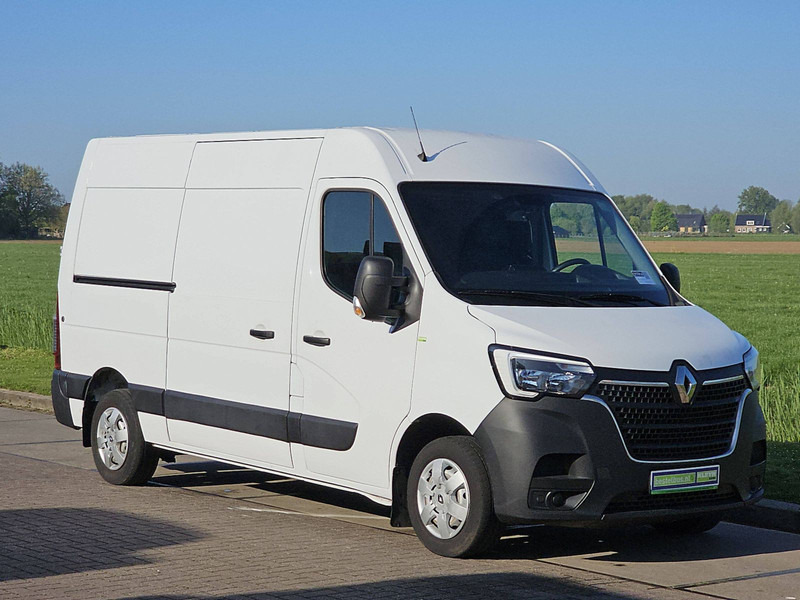 Renault Master 2.3 DCI 150 L2H2 - Small van: picture 5 Renault Master 2.3 DCI 150 L2H2 - Small van: picture 5