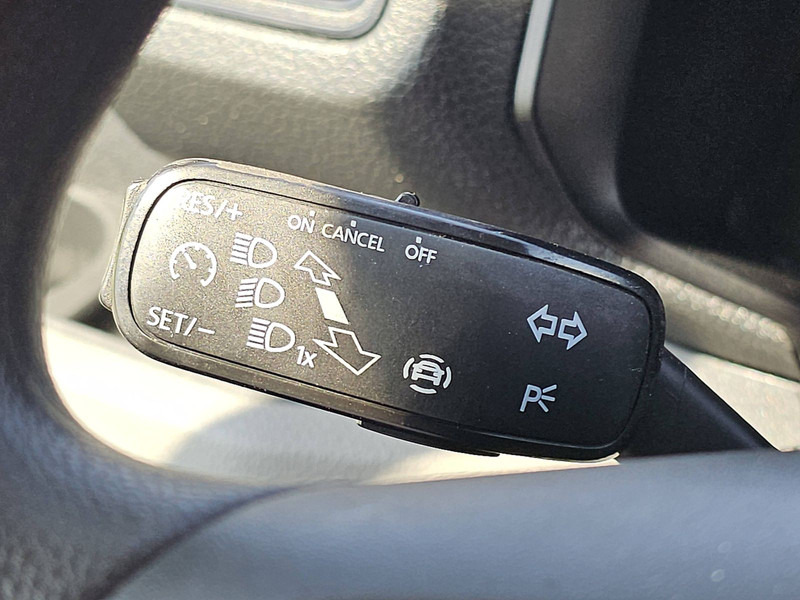 Leasing of Volkswagen Crafter 35 2.0 TDI 177 L2H2 Volkswagen Crafter 35 2.0 TDI 177 L2H2: picture 12