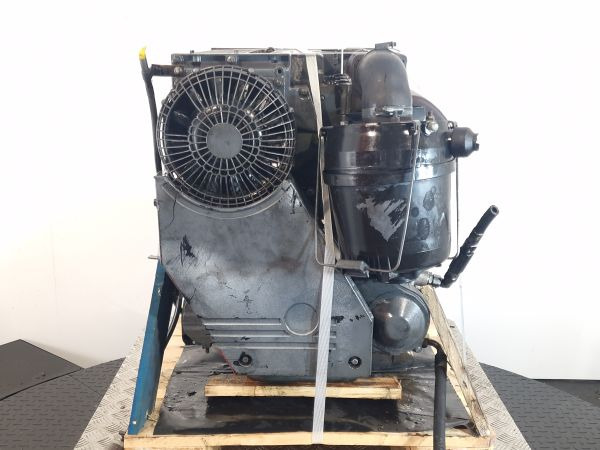 Deutz F4L2011 Engine (Plant) - Engine for Construction machinery: picture 5 Deutz F4L2011 Engine (Plant) - Engine for Construction machinery: picture 5