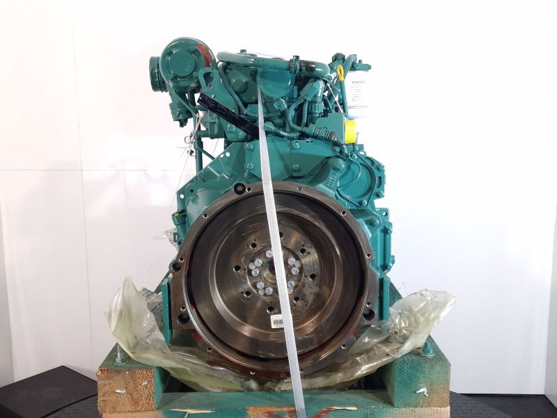 Volvo EC210B Excavator D6D EGE2 New Engine (Plant) - Engine for Construction machinery: picture 2 Volvo EC210B Excavator D6D EGE2 New Engine (Plant) - Engine for Construction machinery: picture 2