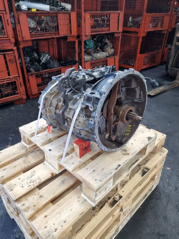 ZF 6S800TO - Gearbox: picture 2 ZF 6S800TO - Gearbox: picture 2