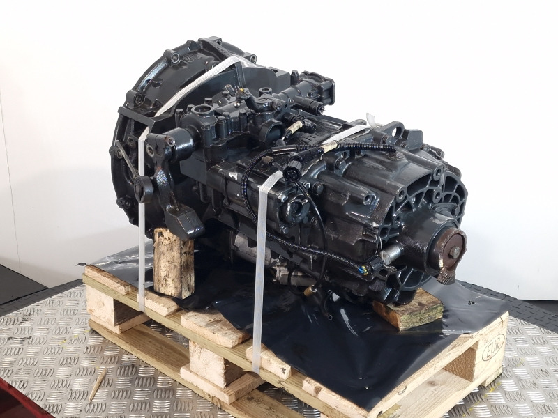 ZF Astronic Lite 6S800TO DAF Spec Gearbox - Gearbox: picture 4 ZF Astronic Lite 6S800TO DAF Spec Gearbox - Gearbox: picture 4