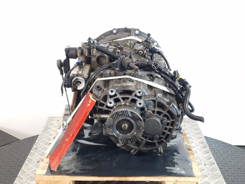 ZF Ecolite 6S800TO / STO8006 Volvo Spec Gearbox - Gearbox: picture 5 ZF Ecolite 6S800TO / STO8006 Volvo Spec Gearbox - Gearbox: picture 5