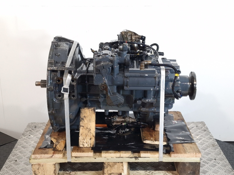 ZF Ecolite 6S800TO/STO8006 Volvo Spec Gearbox - Gearbox: picture 3 ZF Ecolite 6S800TO/STO8006 Volvo Spec Gearbox - Gearbox: picture 3