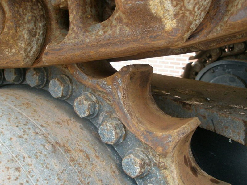 Komatsu PC 600LC-7K - Crawler excavator: picture 5 Komatsu PC 600LC-7K - Crawler excavator: picture 5