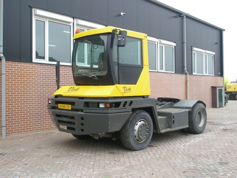 Terberg RT 222 RT220 4x4 - Terminal tractor: picture 1 Terberg RT 222 RT220 4x4 - Terminal tractor: picture 1
