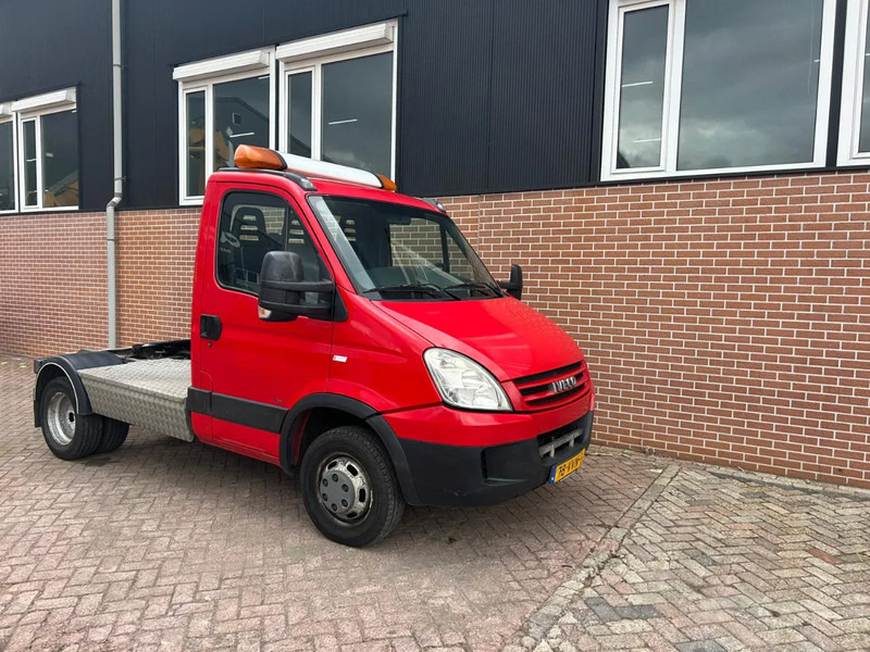 Iveco Daily 40 C18 - Tractor unit: picture 2 Iveco Daily 40 C18 - Tractor unit: picture 2