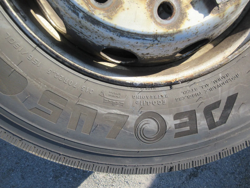 Aeolus 315/70R 22,5 M+S LOD 156/150L PROFIEL 80% MET STAAL WIEL VOOR 2X - Tire for Truck: picture 4 Aeolus 315/70R 22,5 M+S LOD 156/150L PROFIEL 80% MET STAAL WIEL VOOR 2X - Tire for Truck: picture 4