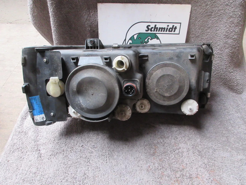 DAF 1699317 KOPLAMP DAF XF CF LF MODEL EURO 3/4/5/ MODEL 2012 LINKDS - Headlight for Truck: picture 3 DAF 1699317 KOPLAMP DAF XF CF LF MODEL EURO 3/4/5/ MODEL 2012 LINKDS - Headlight for Truck: picture 3