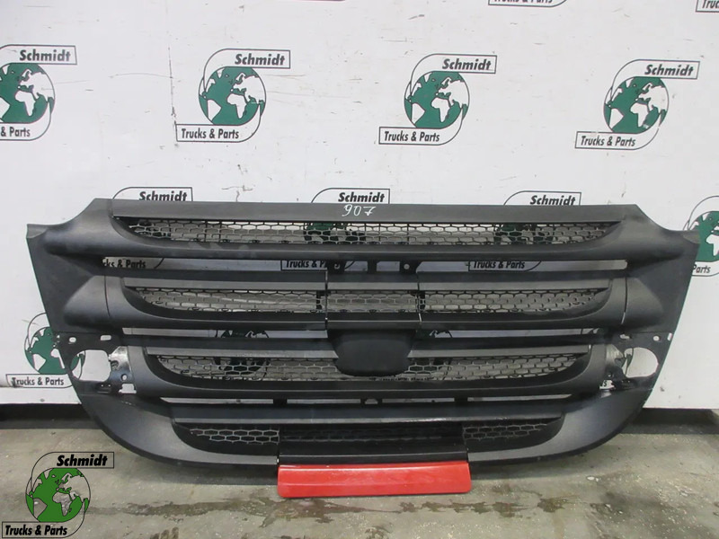 DAF 1886592 / 2046503 ONDERGRILL DAF CF SERIE MODEL 2020 - Grill for Truck: picture 1 DAF 1886592 / 2046503 ONDERGRILL DAF CF SERIE MODEL 2020 - Grill for Truck: picture 1