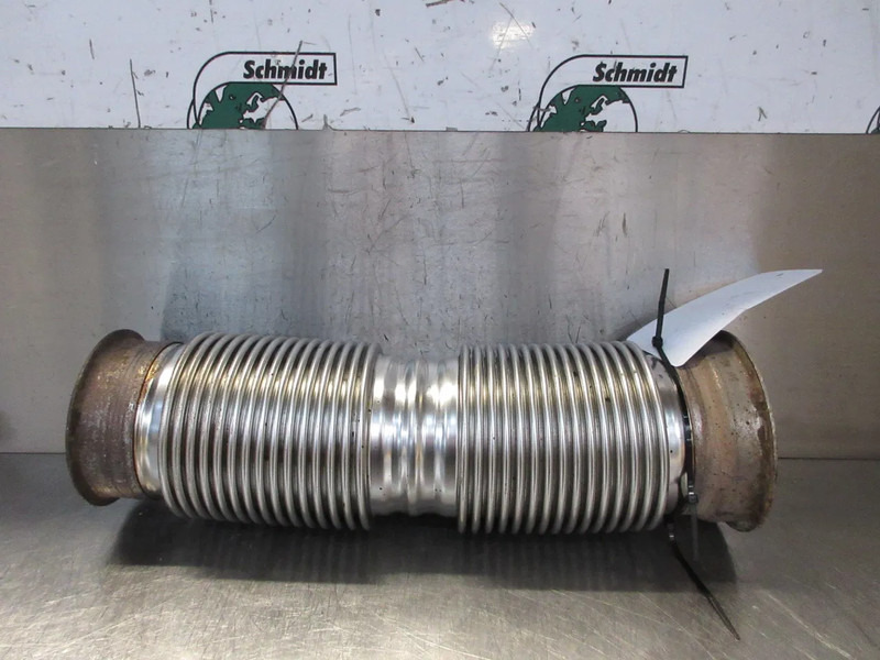 DAF 1954912 FLEX PIJP CF XF DAF EURO 6 NIEUWE & GEBRUIKT - Exhaust system for Truck: picture 5 DAF 1954912 FLEX PIJP CF XF DAF EURO 6 NIEUWE & GEBRUIKT - Exhaust system for Truck: picture 5