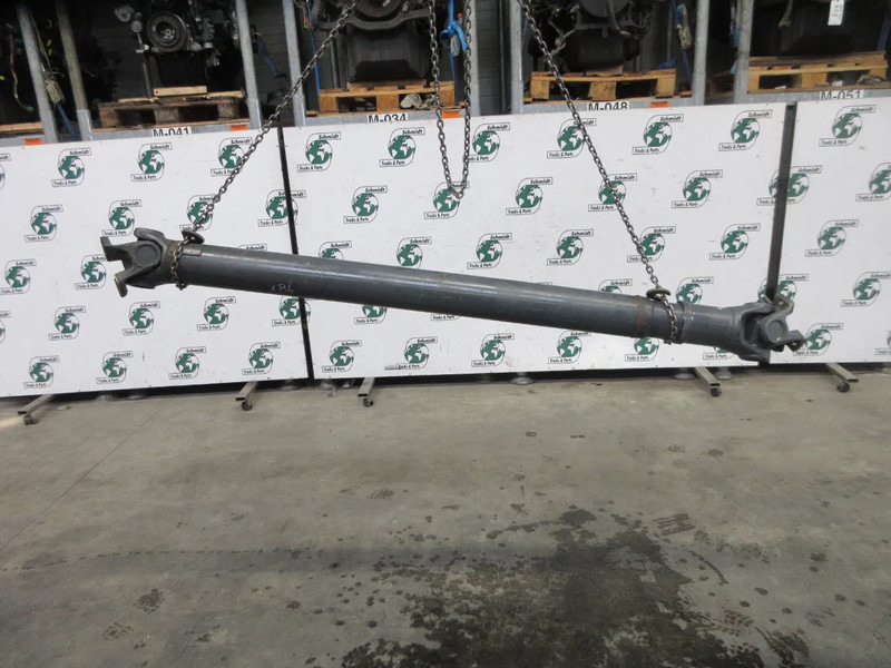 DAF 1994560 // 1868483 AANDRIJFAS DAF CF XF EURO 6 MODEL 2016 - Drive shaft for Truck: picture 3 DAF 1994560 // 1868483 AANDRIJFAS DAF CF XF EURO 6 MODEL 2016 - Drive shaft for Truck: picture 3