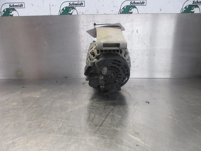 DAF 2022545 DYNAMO DAF XF CF NIEUWE EN GEBRUIK MODEL 2021 - Alternator for Truck: picture 2 DAF 2022545 DYNAMO DAF XF CF NIEUWE EN GEBRUIK MODEL 2021 - Alternator for Truck: picture 2