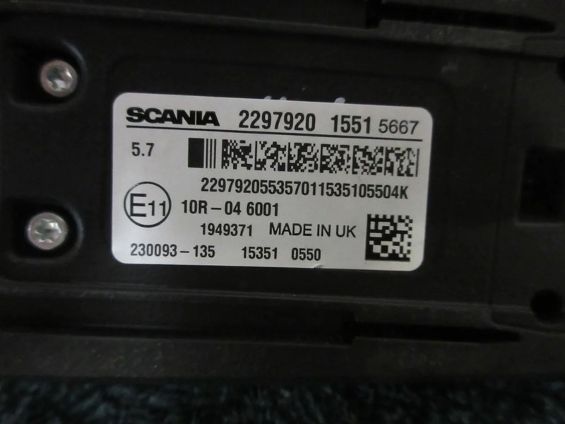 DAF 2297920 RADAR SENSOR SCANIA R 520 EURO 6 - Electrical system for Truck: picture 3 DAF 2297920 RADAR SENSOR SCANIA R 520 EURO 6 - Electrical system for Truck: picture 3