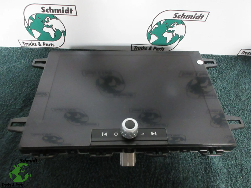 DAF 2382815 INFOTAINMENT IVI MET DISPLAY DAF XG MODEL 2023 - Electrical system for Truck: picture 1 DAF 2382815 INFOTAINMENT IVI MET DISPLAY DAF XG MODEL 2023 - Electrical system for Truck: picture 1