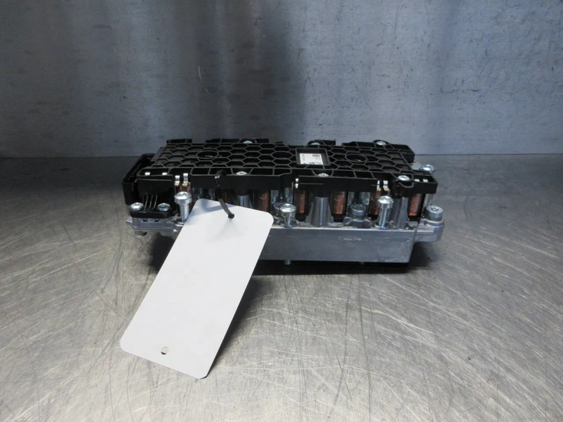 DAF 2425027 // 2396407 VENTIELBLOCK MODULEN DAF XG 480 MODEL 2023 NIEUWE & GEBRUIK - Clutch and parts for Truck: picture 3 DAF 2425027 // 2396407 VENTIELBLOCK MODULEN DAF XG 480 MODEL 2023 NIEUWE & GEBRUIK - Clutch and parts for Truck: picture 3