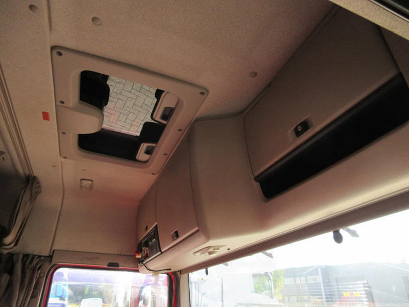 DAF DAF XF 106 460 CABINE COMPLEET MODEL 2016 - Cab and interior for Truck: picture 4 DAF DAF XF 106 460 CABINE COMPLEET MODEL 2016 - Cab and interior for Truck: picture 4