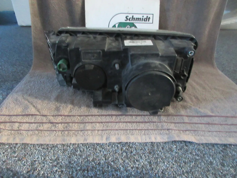 Iveco 5801898825 KOPLAMP HI WAY EURO 6 RECHTS KANT - Headlight for Truck: picture 3 Iveco 5801898825 KOPLAMP HI WAY EURO 6 RECHTS KANT - Headlight for Truck: picture 3