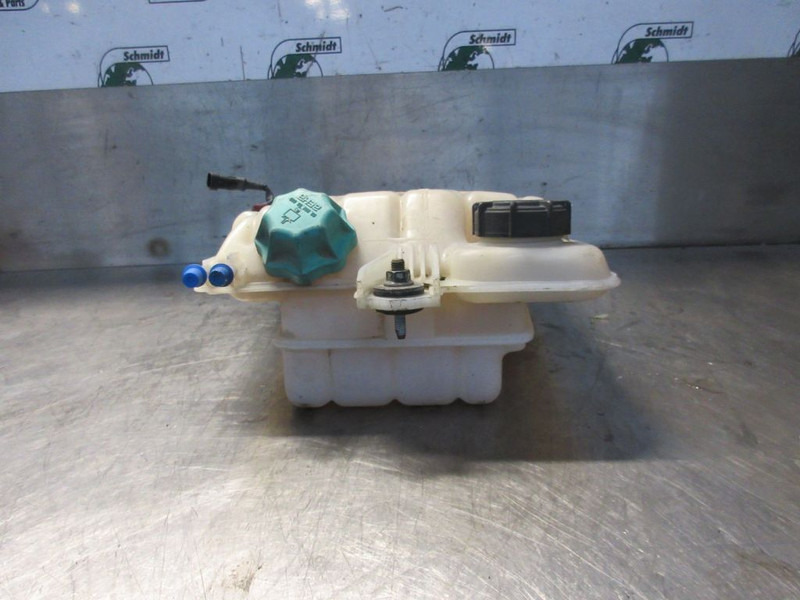 Iveco EUROCARGO 41019540 EXPANSIEVAT - Expansion tank for Truck: picture 2 Iveco EUROCARGO 41019540 EXPANSIEVAT - Expansion tank for Truck: picture 2