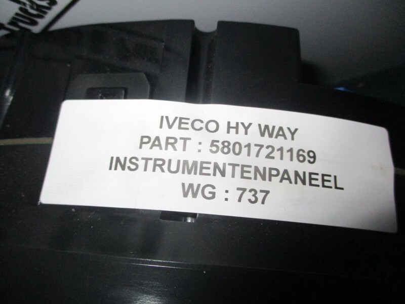 Iveco HIWAY 5801721169 INSTRUMENTENPANEEL EURO 6 - Dashboard for Truck: picture 2 Iveco HIWAY 5801721169 INSTRUMENTENPANEEL EURO 6 - Dashboard for Truck: picture 2