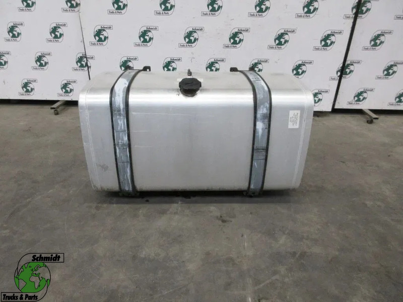 MAN 81.12201-5900 // 710 LITER INHOUD MAN TGX EURO 6 MODEL 2018 - Fuel tank for Truck: picture 1 MAN 81.12201-5900 // 710 LITER INHOUD MAN TGX EURO 6 MODEL 2018 - Fuel tank for Truck: picture 1