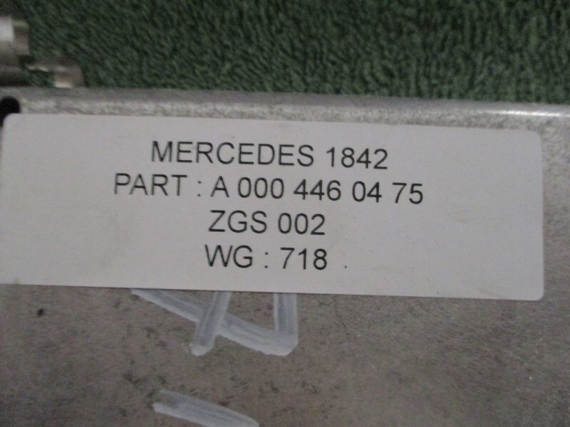 Mercedes-Benz A 000 446 04 75 IPPC / ECU - ZGS 002 - ECU for Truck: picture 2 Mercedes-Benz A 000 446 04 75 IPPC / ECU - ZGS 002 - ECU for Truck: picture 2