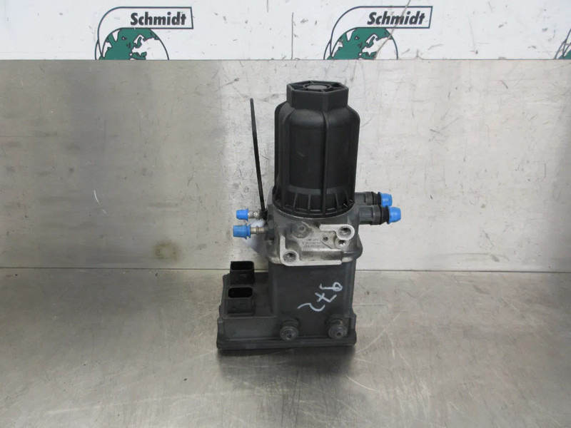 Mercedes-Benz A 001 140 81 78 AD BLUE POMP MERCEDES 1833 MP4 EURO 6 - Fuel system for Truck: picture 2 Mercedes-Benz A 001 140 81 78 AD BLUE POMP MERCEDES 1833 MP4 EURO 6 - Fuel system for Truck: picture 2