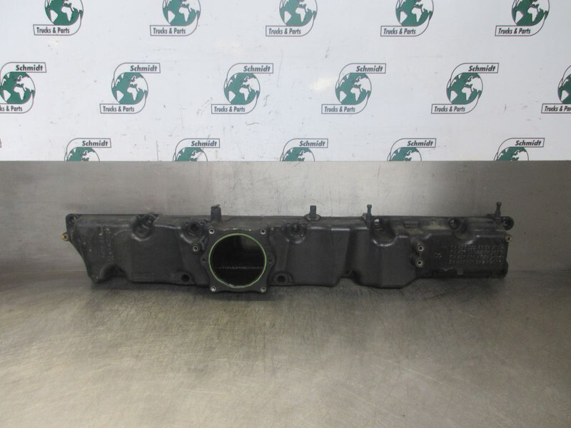 Mercedes-Benz A 471 098 16 17 // A 471 090 24 54 INLAADSPRIJTSTUK BENZ 1845 MP4 OM471LA - Intake manifold for Truck: picture 2 Mercedes-Benz A 471 098 16 17 // A 471 090 24 54 INLAADSPRIJTSTUK BENZ 1845 MP4 OM471LA - Intake manifold for Truck: picture 2