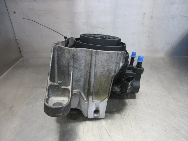Mercedes-Benz A 654 090 06 52 AD BLUE POMP MERCEDES SPRINTER MODEL 2023 - Fuel system for Truck: picture 3 Mercedes-Benz A 654 090 06 52 AD BLUE POMP MERCEDES SPRINTER MODEL 2023 - Fuel system for Truck: picture 3