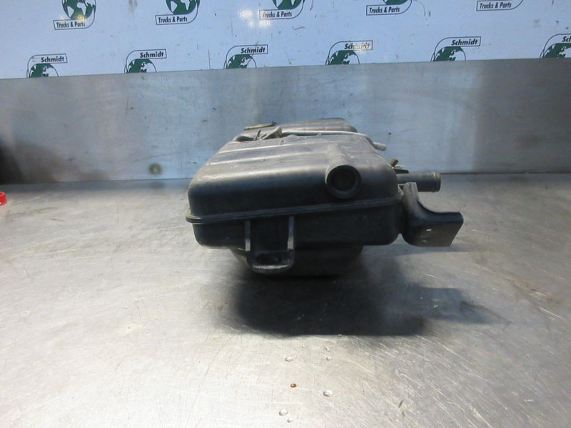 Mercedes-Benz A 673 500 04 49 EXPANSIEVAT - Expansion tank for Truck: picture 3 Mercedes-Benz A 673 500 04 49 EXPANSIEVAT - Expansion tank for Truck: picture 3
