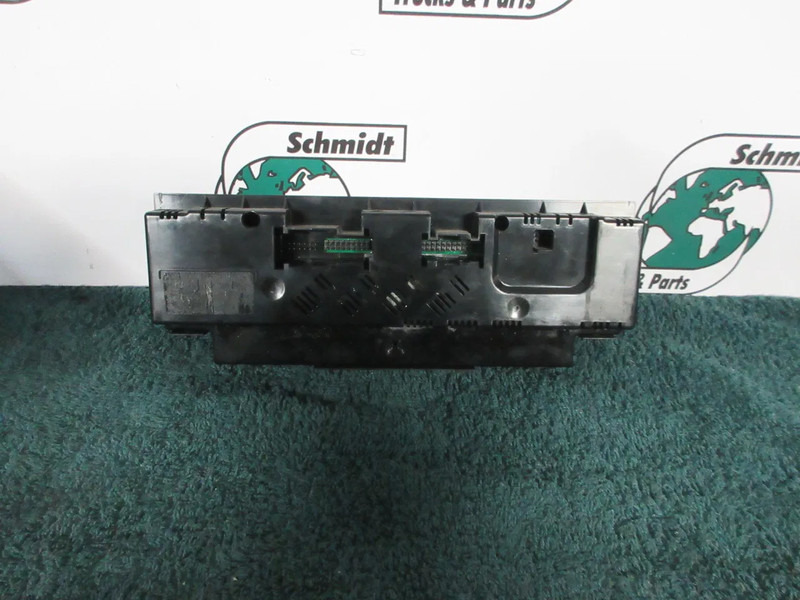 Mercedes-Benz A 960 446 91 28 // A 961 446 03 28 // A 961 446 09 28 KACHEL BEDINING 1842 EURO 6 - Electrical system for Truck: picture 2 Mercedes-Benz A 960 446 91 28 // A 961 446 03 28 // A 961 446 09 28 KACHEL BEDINING 1842 EURO 6 - Electrical system for Truck: picture 2