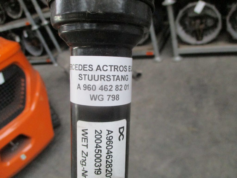 Mercedes-Benz A 960 462 82 01 STUUR STANG ACTROS MP4 - Steering for Truck: picture 2 Mercedes-Benz A 960 462 82 01 STUUR STANG ACTROS MP4 - Steering for Truck: picture 2