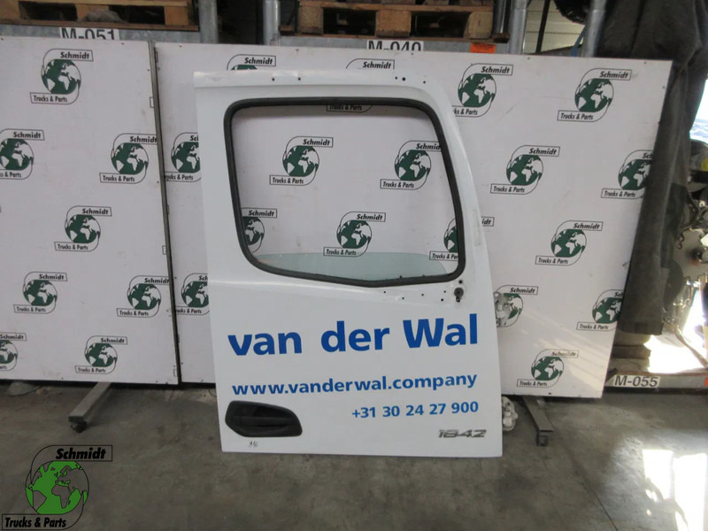 Mercedes-Benz A 960 720 24 03 DEUR MERCEDES 1845 EURO 6 RECHTS - Door and parts for Truck: picture 1 Mercedes-Benz A 960 720 24 03 DEUR MERCEDES 1845 EURO 6 RECHTS - Door and parts for Truck: picture 1