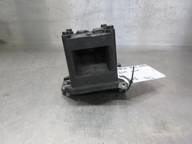 Scania 2843065 // 2070038 VALVE BLOCK SCANIA 410 MODEL 2023 - Engine and parts for Truck: picture 4 Scania 2843065 // 2070038 VALVE BLOCK SCANIA 410 MODEL 2023 - Engine and parts for Truck: picture 4