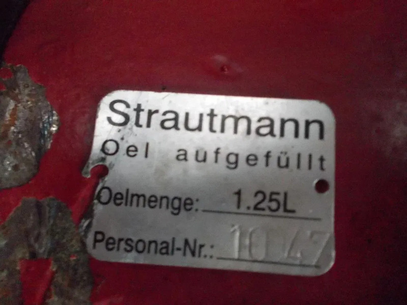 Strautmann 1047 STRAUTMANN VOOR AS TYPE VM 2002D-SF MODEL 2021 - Front axle for Truck: picture 5 Strautmann 1047 STRAUTMANN VOOR AS TYPE VM 2002D-SF MODEL 2021 - Front axle for Truck: picture 5