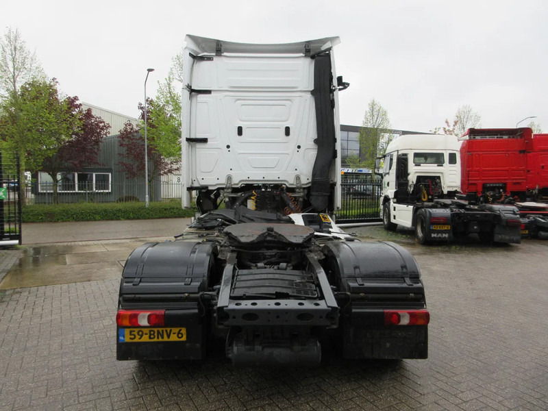 Mercedes-Benz Actros 1848 - Tractor unit: picture 3 Mercedes-Benz Actros 1848 - Tractor unit: picture 3