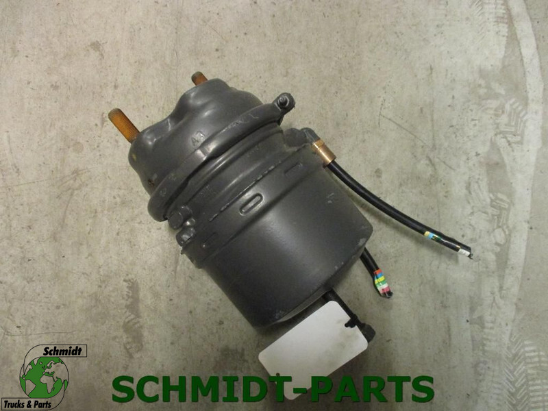 Volvo 20721845 Rembooster - Brake cylinder for Truck: picture 1 Volvo 20721845 Rembooster - Brake cylinder for Truck: picture 1