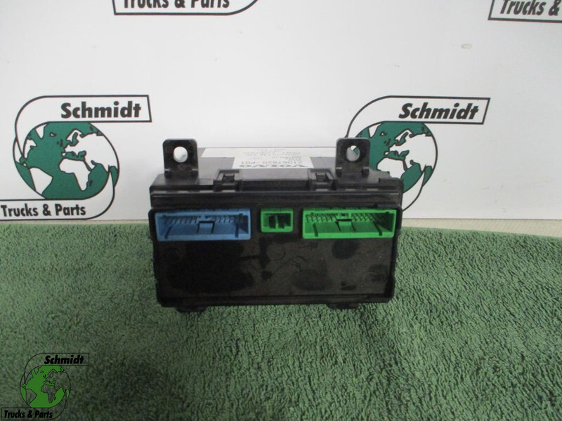 Volvo 21067820 VECU MODULE FM 330 - Electrical system for Truck: picture 1 Volvo 21067820 VECU MODULE FM 330 - Electrical system for Truck: picture 1