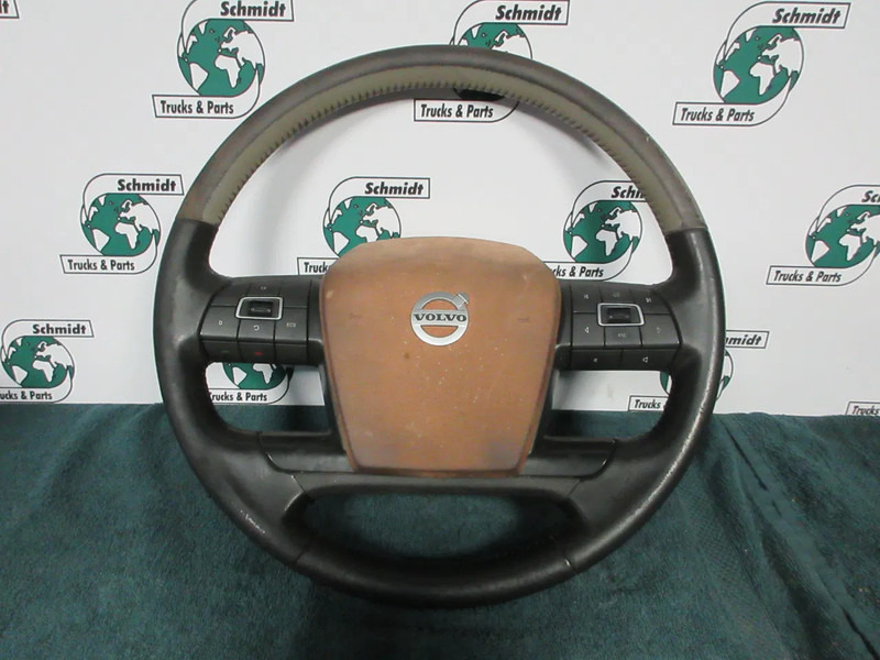 Volvo 21963483 STUURWIEL VOLVO FH 460 EURO 6 MODEL 2018 - Steering wheel for Truck: picture 3 Volvo 21963483 STUURWIEL VOLVO FH 460 EURO 6 MODEL 2018 - Steering wheel for Truck: picture 3