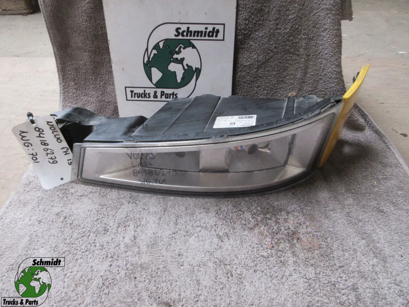 Volvo 84186279 MISTLAMP VOLVO LINKS FH SERIE EURO 6 - Fog light for Truck: picture 1 Volvo 84186279 MISTLAMP VOLVO LINKS FH SERIE EURO 6 - Fog light for Truck: picture 1