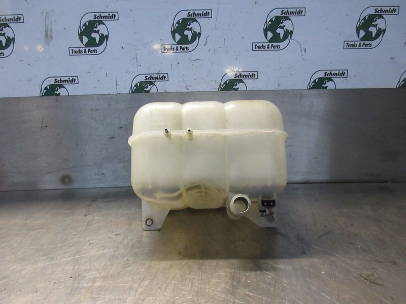 Volvo FH500 1676400 EXPANSIEVAT EURO 5 - Expansion tank for Truck: picture 3 Volvo FH500 1676400 EXPANSIEVAT EURO 5 - Expansion tank for Truck: picture 3
