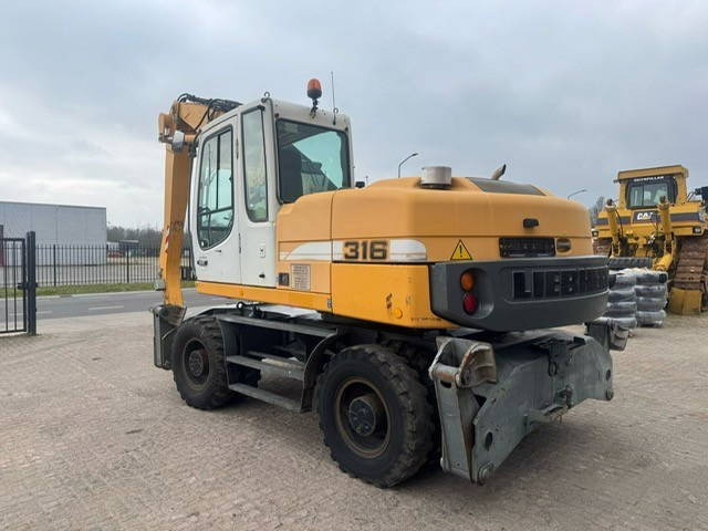Liebherr A316 Litronic - Wheel excavator: picture 2 Liebherr A316 Litronic - Wheel excavator: picture 2