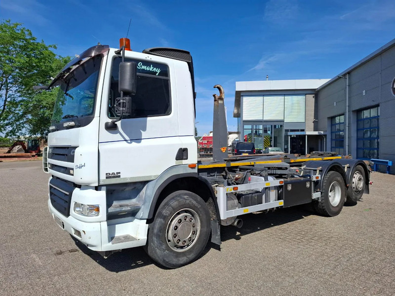 DAF CF85-430 / INTARDER / AJK HOOK SYSTEM / ONLY:431235 KM / LIFT+LENKACHSE / AIRCO / AUTOMATIC / EURO-3 / 2006 - Hook lift truck: picture 2 DAF CF85-430 / INTARDER / AJK HOOK SYSTEM / ONLY:431235 KM / LIFT+LENKACHSE / AIRCO / AUTOMATIC / EURO-3 / 2006 - Hook lift truck: picture 2