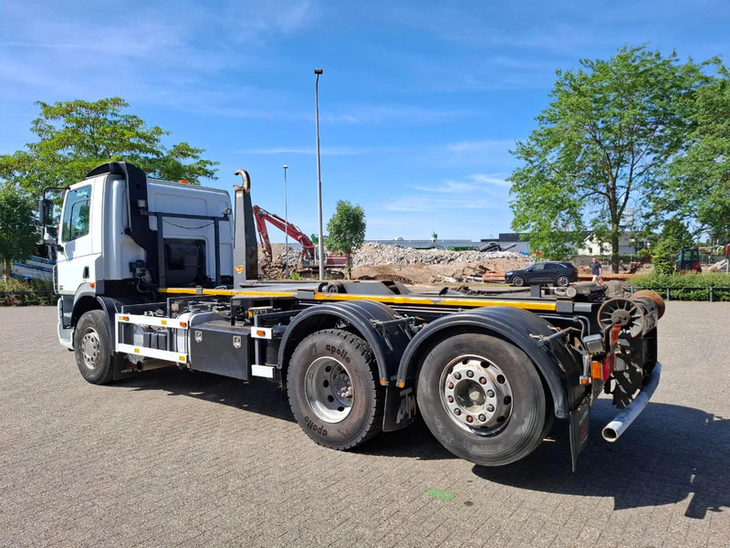 DAF CF85-430 / INTARDER / AJK HOOK SYSTEM / ONLY:431235 KM / LIFT+LENKACHSE / AIRCO / AUTOMATIC / EURO-3 / 2006 - Hook lift truck: picture 5 DAF CF85-430 / INTARDER / AJK HOOK SYSTEM / ONLY:431235 KM / LIFT+LENKACHSE / AIRCO / AUTOMATIC / EURO-3 / 2006 - Hook lift truck: picture 5